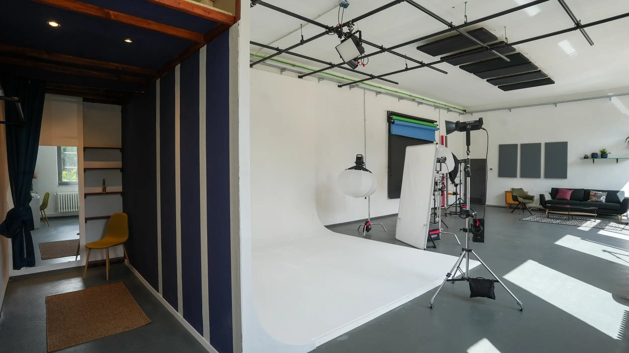 Main Room - 3